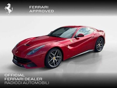 Usata Ferrari F12 741 CV (545 kW) 2016 Rosso Coupé