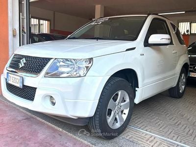 Usata Suzuki Grand Vitara 129 CV (94 kW) 2009 Bianco SUV