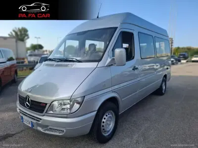 Usata Mercedes Sprinter 116 CV (85 kW) 2006 Gray Furgone