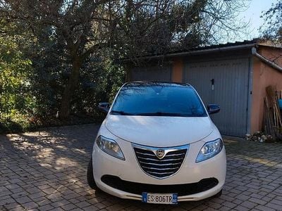 Usata Lancia Ypsilon 60 CV (44 kW) 2013 Utilitaria