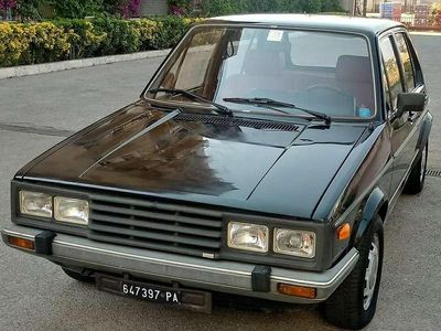 Usata VW Golf I 54 CV (39 kW) 1982 Nero Utilitaria