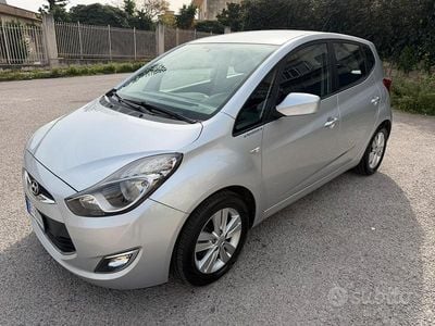 Usata Hyundai ix20 115 CV (84 kW) 2014 Grigio Utilitaria