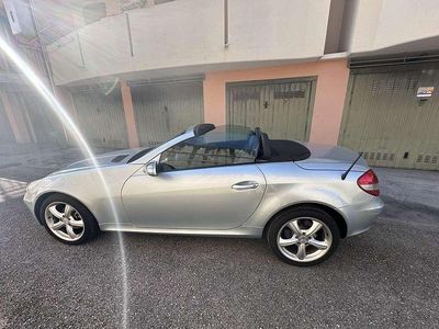 Usata Mercedes SLK200 163 CV (119 kW) 2004 Blu/azzurro Cabrio