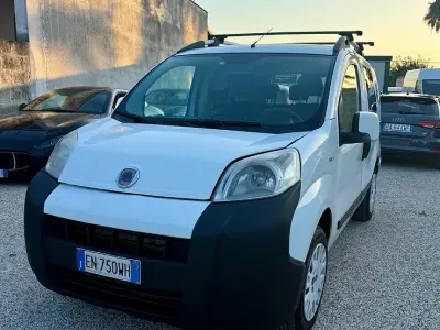 Usata Fiat Qubo Dynamic 70 CV (51 kW) 2012 Bianco Monovolume