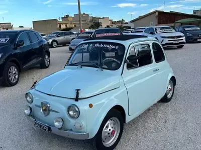 Usata Fiat 500 18 CV (13 kW) 1970 Bluazzurro Utilitaria