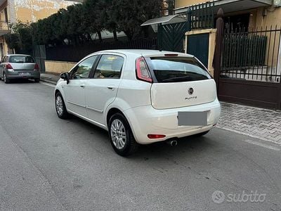 Usata Fiat Punto Evo 75 CV (55 kW) 2014 Bianco Utilitaria