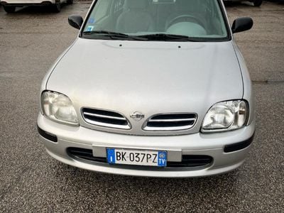 Usata Nissan Almera 87 CV (63 kW) 2000 Grigio Berlina