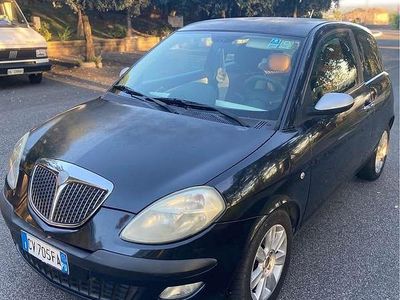 Nero Usata 2005 Lancia Ypsilon Utilitaria | 2200 € (Cara)