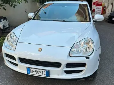 Usata Porsche Cayenne 250 CV (183 kW) 2006 Bianco SUV