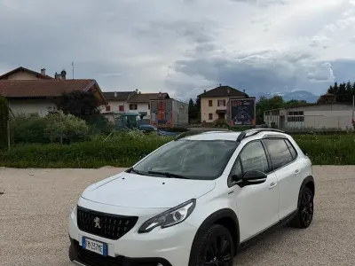 Occasion Peugeot 2008 GT-line 120 ch (88 kW) 2017 Blanc SUV