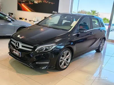 Usata Mercedes B180 Premium 110 CV (80 kW) 2015 Bianco Utilitaria