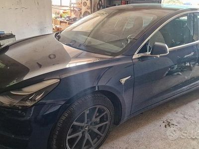 Usata Tesla Model 3 366 kW (498 CV) 2019 Blu Berlina