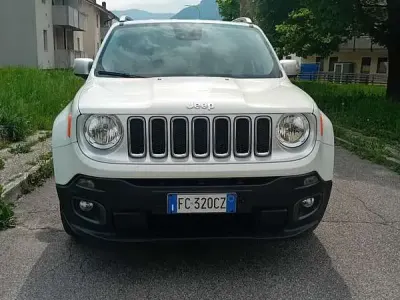 Usata Jeep Renegade Limited 120 CV (88 kW) 2015 SUV