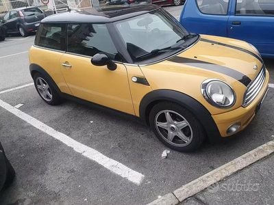 Usata Mini Cooper 120 CV (88 kW) 2007 Giallo Utilitaria