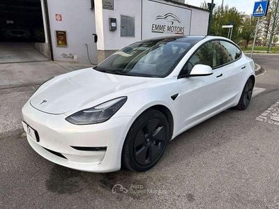 Usata Tesla Model 3 152 kW (208 CV) 2021 Bianco Berlina