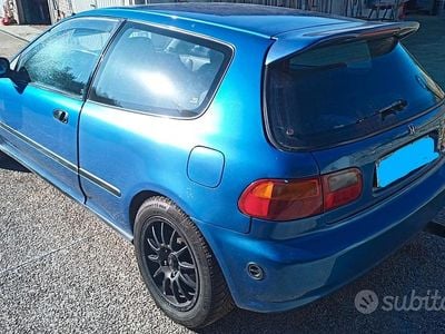 Usata Honda Civic 160 CV (117 kW) 1992 Blu Utilitaria