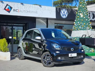 Usata Smart ForFour Passion 71 CV (52 kW) 2018 Nero Utilitaria