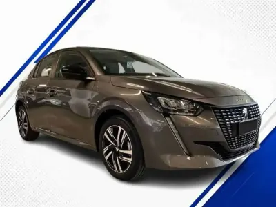 Usata Peugeot 208 Allure 101 CV (74 kW) 2022 Nero Utilitaria