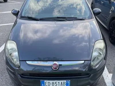 Usata Fiat Punto Evo Emotion 90 CV (66 kW) 2010 Grigio Utilitaria