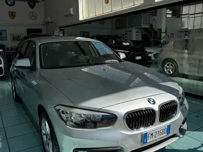 Usata BMW 116 116 CV (85 kW) 2017 Grigio Utilitaria