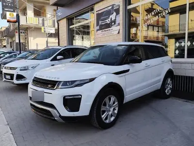 Usata Land Rover Range Rover 300 CV (220 kW) 2018 Bianco SUV