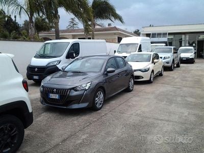 Usata Peugeot 208 100 CV (73 kW) 2020 Marrone Utilitaria