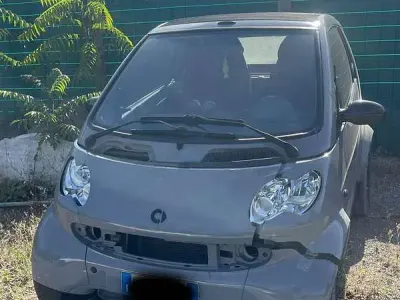 Usata Smart ForTwo Cabrio 41 CV (30 kW) 2001 Grigio Cabrio