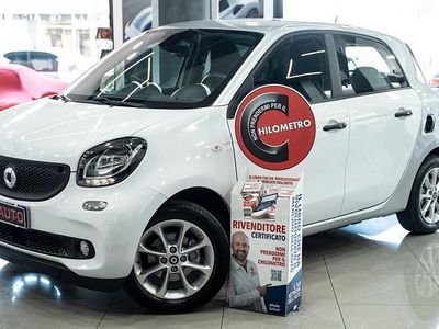 Usata Smart ForFour 70 CV (51 kW) 2019 Bianco Utilitaria