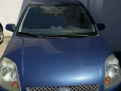 Usata Ford Fiesta 68 CV (50 kW) 2008 Bluazzurro Utilitaria