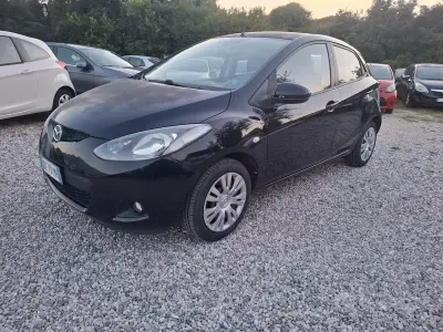 Usata Mazda 2 72 CV (52 kW) 2009 Nero Utilitaria