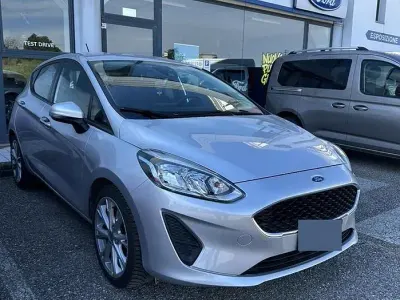 Usata Ford Fiesta 86 CV (63 kW) 2018 Grigio Utilitaria