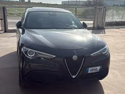 Usata Alfa Romeo Stelvio 200 CV (147 kW) 2020 Nero SUV