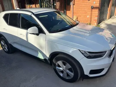Usata Volvo XC40 Inscription 150 CV (110 kW) 2020 Bianco SUV