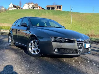 Usata Alfa Romeo 159 150 CV (110 kW) 2007 Grigio Station wagon