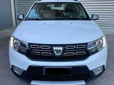 Usata Dacia Sandero Stepway 90 CV (66 kW) 2017 Bianco Berlina