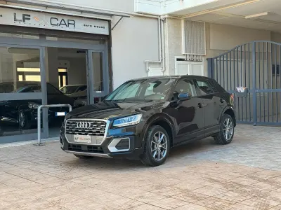 Gebraucht Audi Q2 Business 116 PS (85 kW) 2017 Schwarz SUV