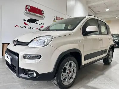 Usata Fiat Panda 4x4 75 CV (55 kW) 2014 Nero Utilitaria