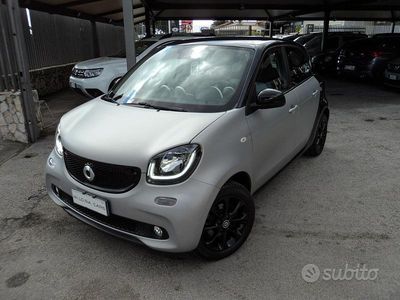 Usata Smart ForFour Passion 70 CV (51 kW) 2015 Grigio Utilitaria