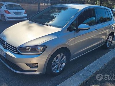 Usata VW Golf Sportsvan Highline 110 CV (80 kW) 2015 Grigio Monovolume