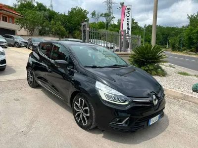 Usata Renault Clio 90 CV (66 kW) 2019 Nero Utilitaria