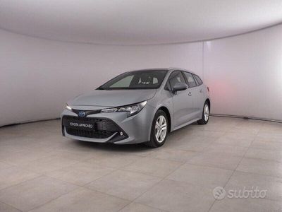 usata Toyota Corolla Touring Sports 1.8 Hybrid Business