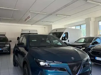 Usata Alfa Romeo GT Junior 136 CV (100 kW) 2025 Blu SUV