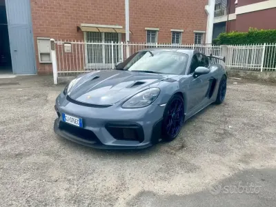 Usata Porsche 718 Cayman 500 CV (367 kW) 2022 Grigio Coupé