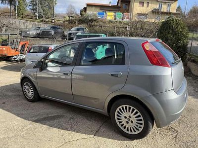 Usata Fiat Grande Punto Dynamic 90 CV (66 kW) 2005 Utilitaria