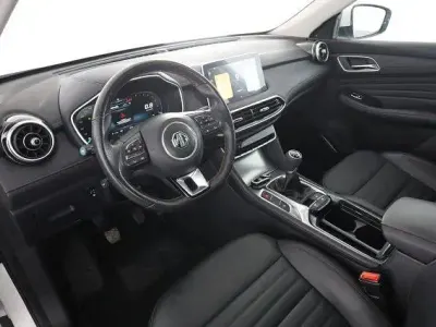 Usata MG HS Luxury 162 CV (119 kW) 2024 Bianco SUV