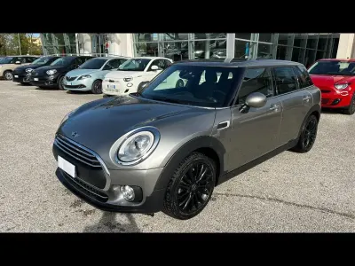 Usata Mini Countryman Hype 116 CV (85 kW) 2016 Grigio SUV