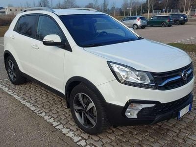 Usata Ssangyong (KGM) Korando Limited 177 CV (130 kW) 2018 Bianco SUV