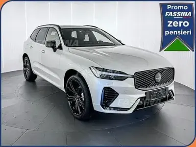 Nuevo Volvo XC60 Plus 250 CV (183 kW) 2026 Blanco SUV