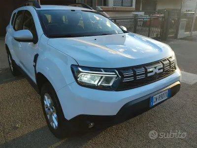 Usata Dacia Duster 101 CV (74 kW) 2023 Bianco SUV
