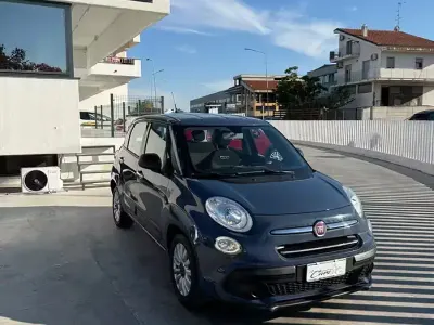 Usata Fiat 500L Business 95 CV (69 kW) 2019 Bluazzurro Monovolume
